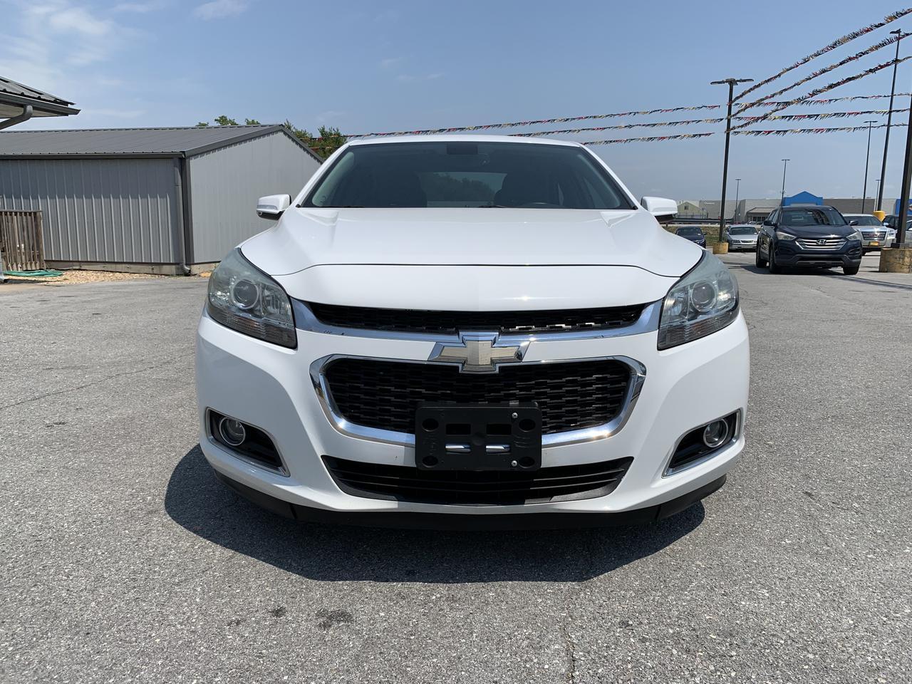 2015 Chevrolet Malibu LT Sedan 4D Aurora MO