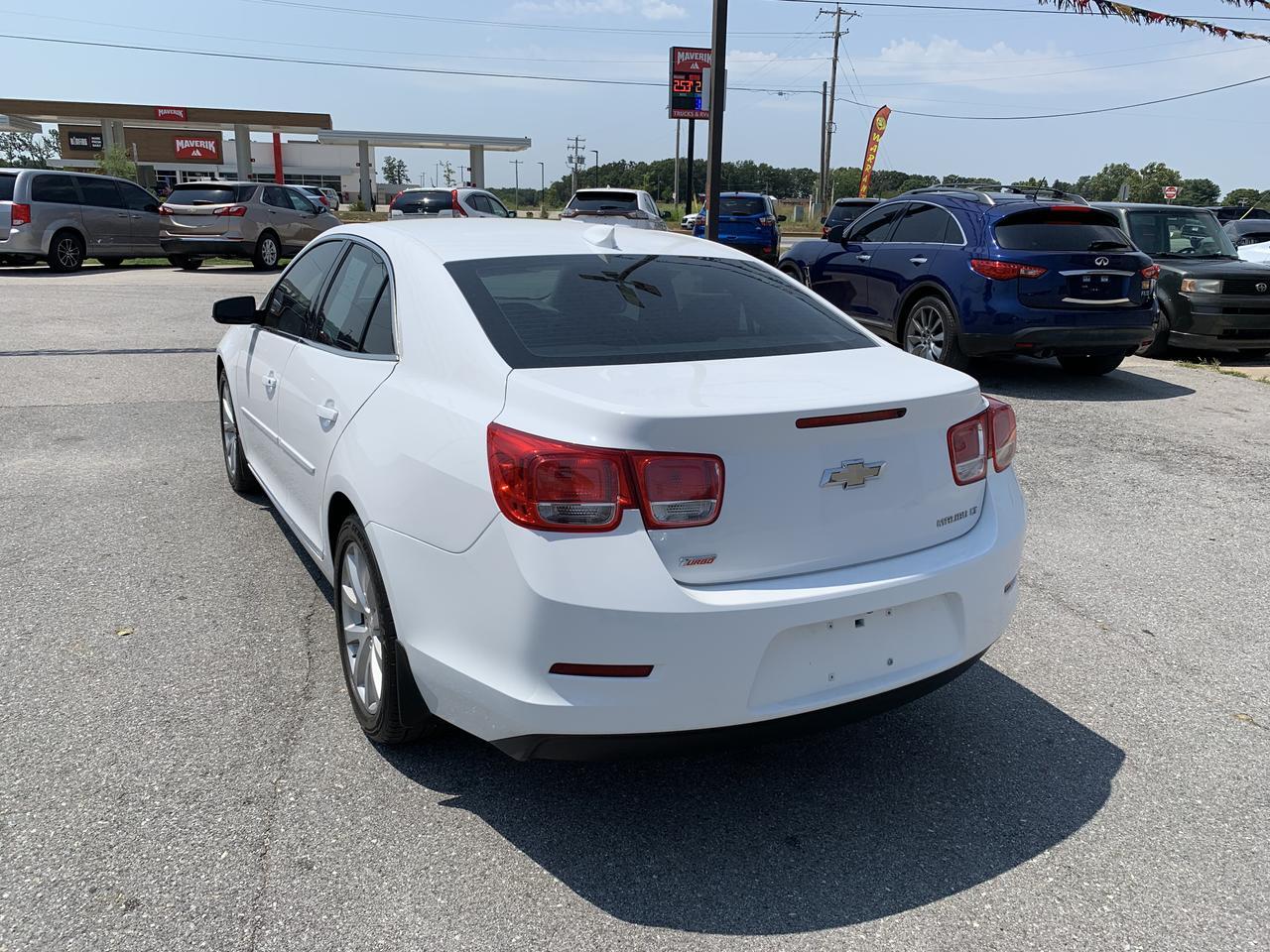 2015 Chevrolet Malibu LT Sedan 4D Aurora MO