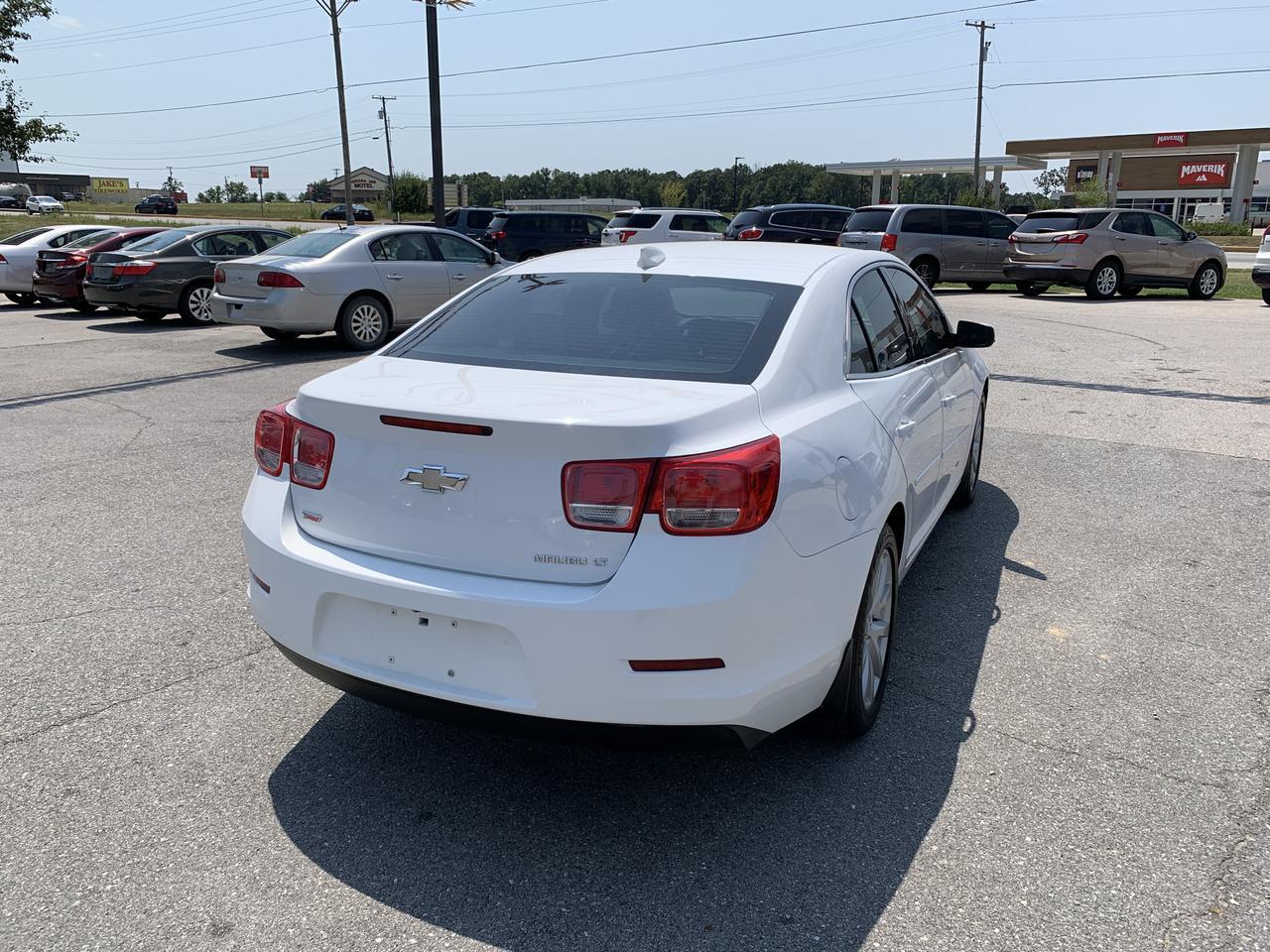 2015 Chevrolet Malibu LT Sedan 4D Aurora MO