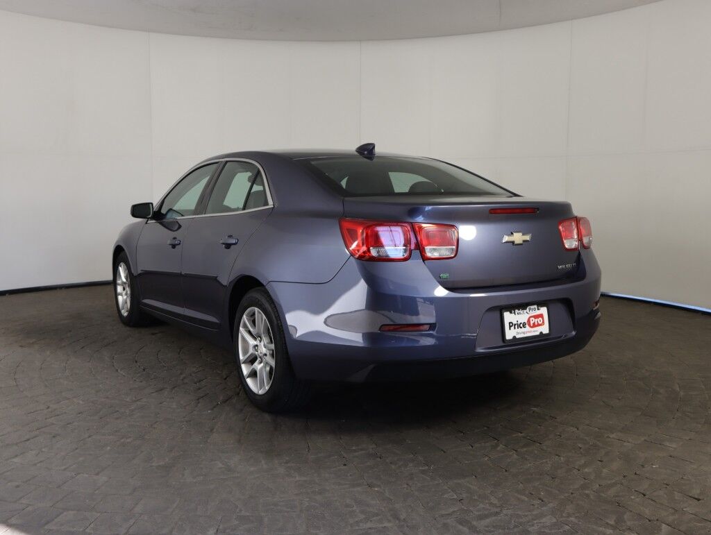 2015 Chevrolet Malibu LT w/Power Convenience Maumee OH