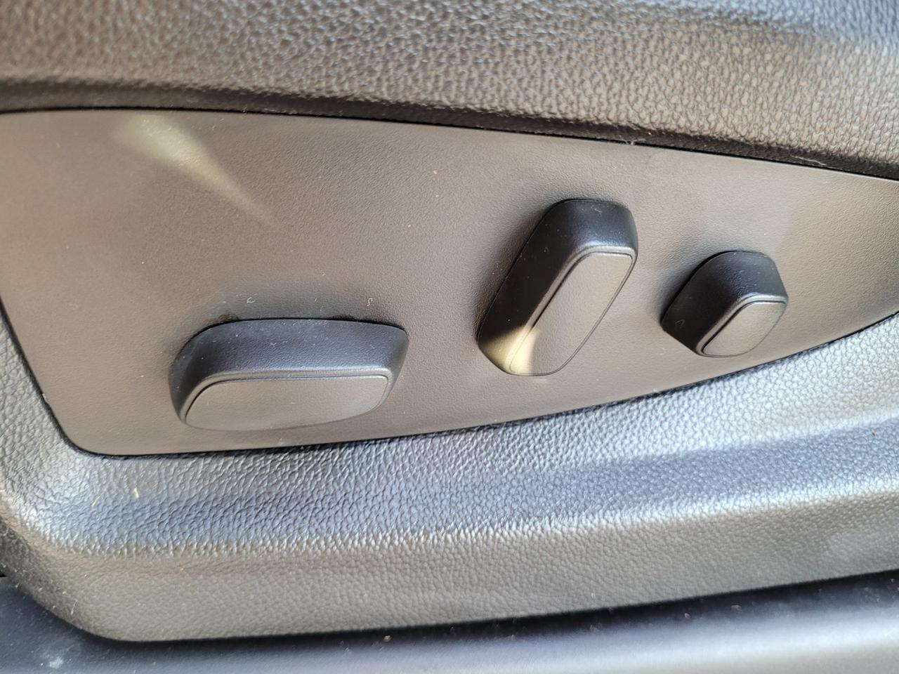 2015 Chevrolet SILVERADO 1500 LTZ Z71 CREW CAB 4WD Vacaville CA