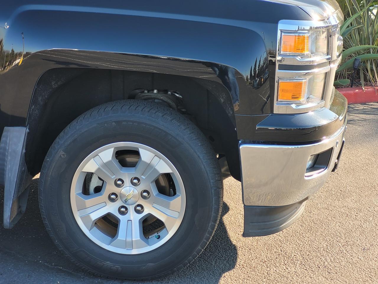 2015 Chevrolet SILVERADO 1500 LTZ Z71 CREW CAB 4WD Vacaville CA