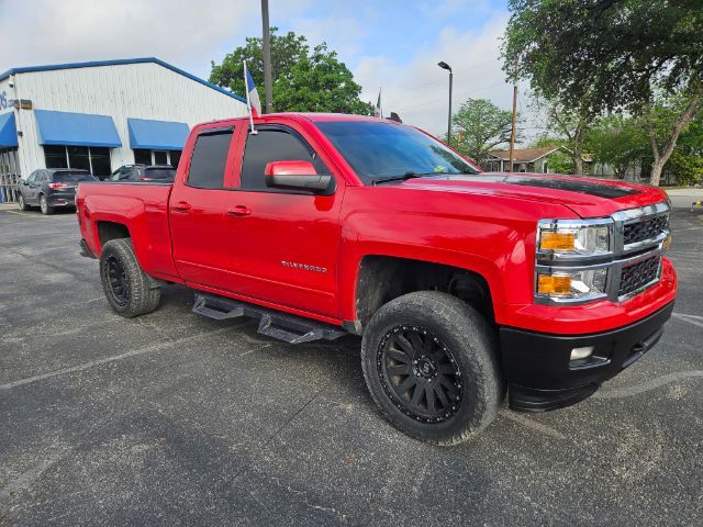 2015 Chevrolet SILVERADO 1LT