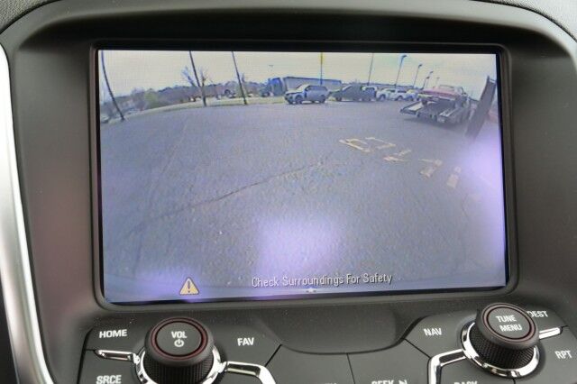 2015 Chevrolet SS / 6.2L V8 / Sunroof / Heated & Cooled Seats! High Point NC