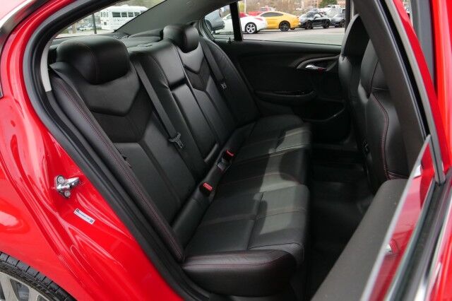 2015 Chevrolet SS / 6.2L V8 / Sunroof / Heated & Cooled Seats! High Point NC