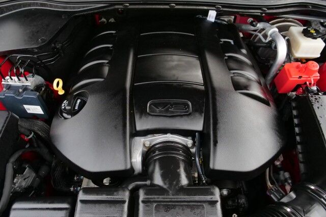 2015 Chevrolet SS / 6.2L V8 / Sunroof / Heated & Cooled Seats! High Point NC