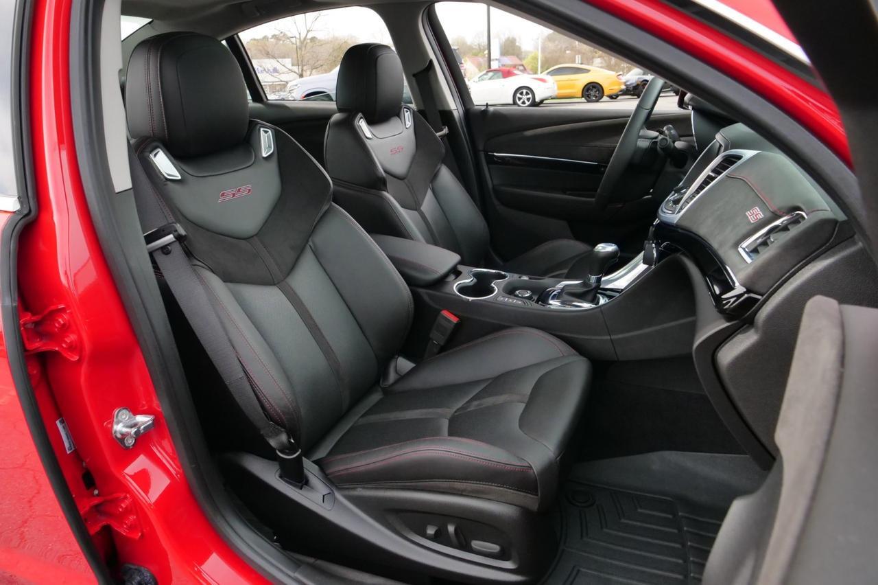 2015 Chevrolet SS / 6.2L V8 / Sunroof / Heated & Cooled Seats! Lincolnton NC