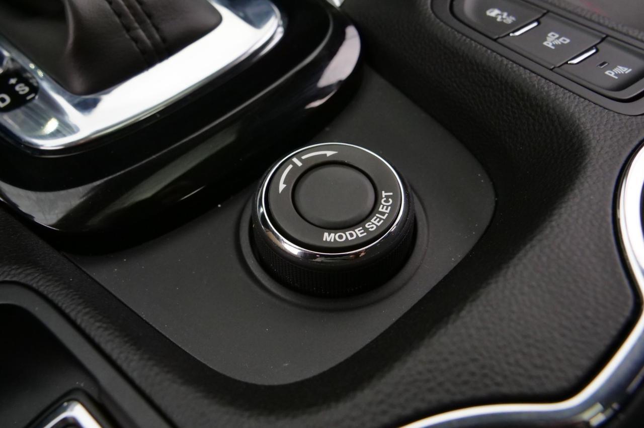 2015 Chevrolet SS / 6.2L V8 / Sunroof / Heated & Cooled Seats! Lincolnton NC