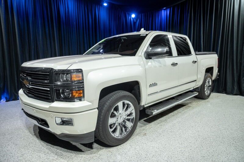 2015 Chevrolet Silverado 1500 2WD Crew Cab 153.0 High Country Pickup Truck