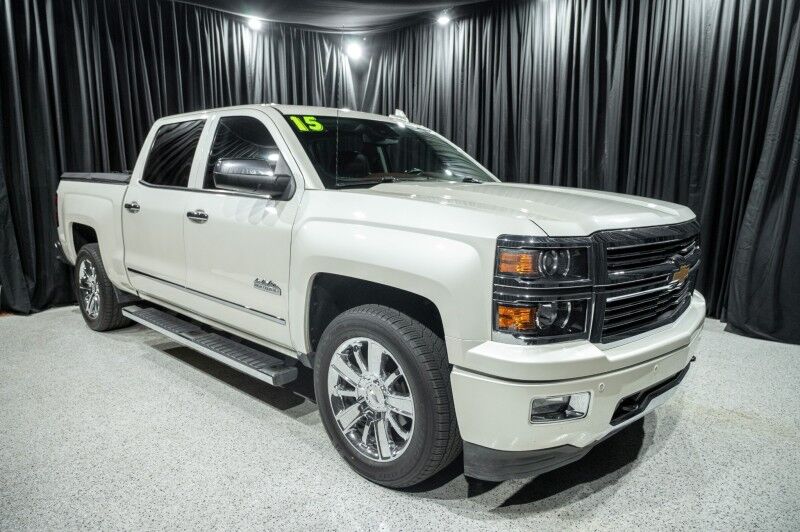 2015 Chevrolet Silverado 1500 2WD Crew Cab 153.0 High Country Pickup Truck