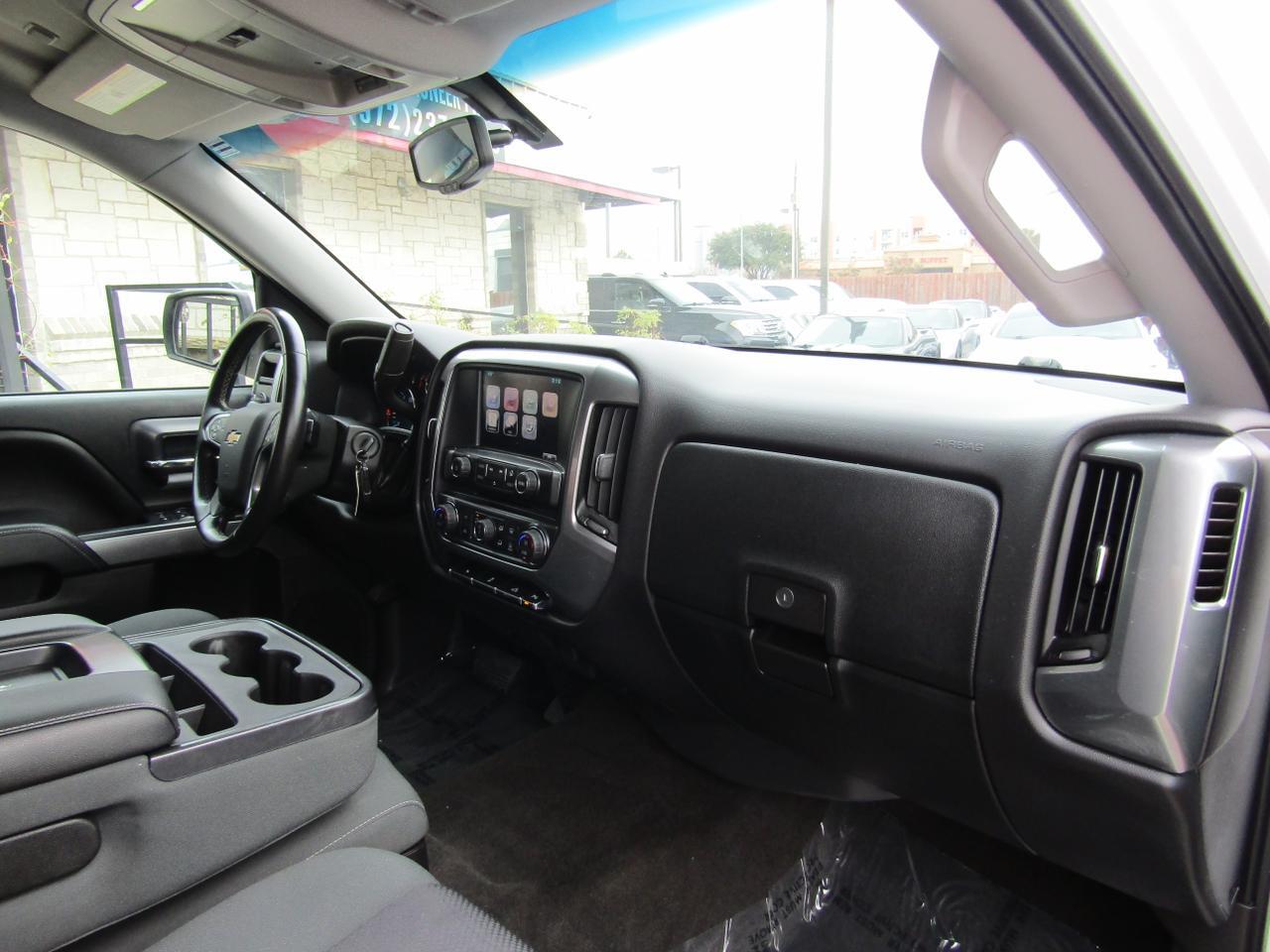 2015 Chevrolet Silverado 1500 4WD Crew Cab 143.5 LT w/1LT Grand Prairie TX