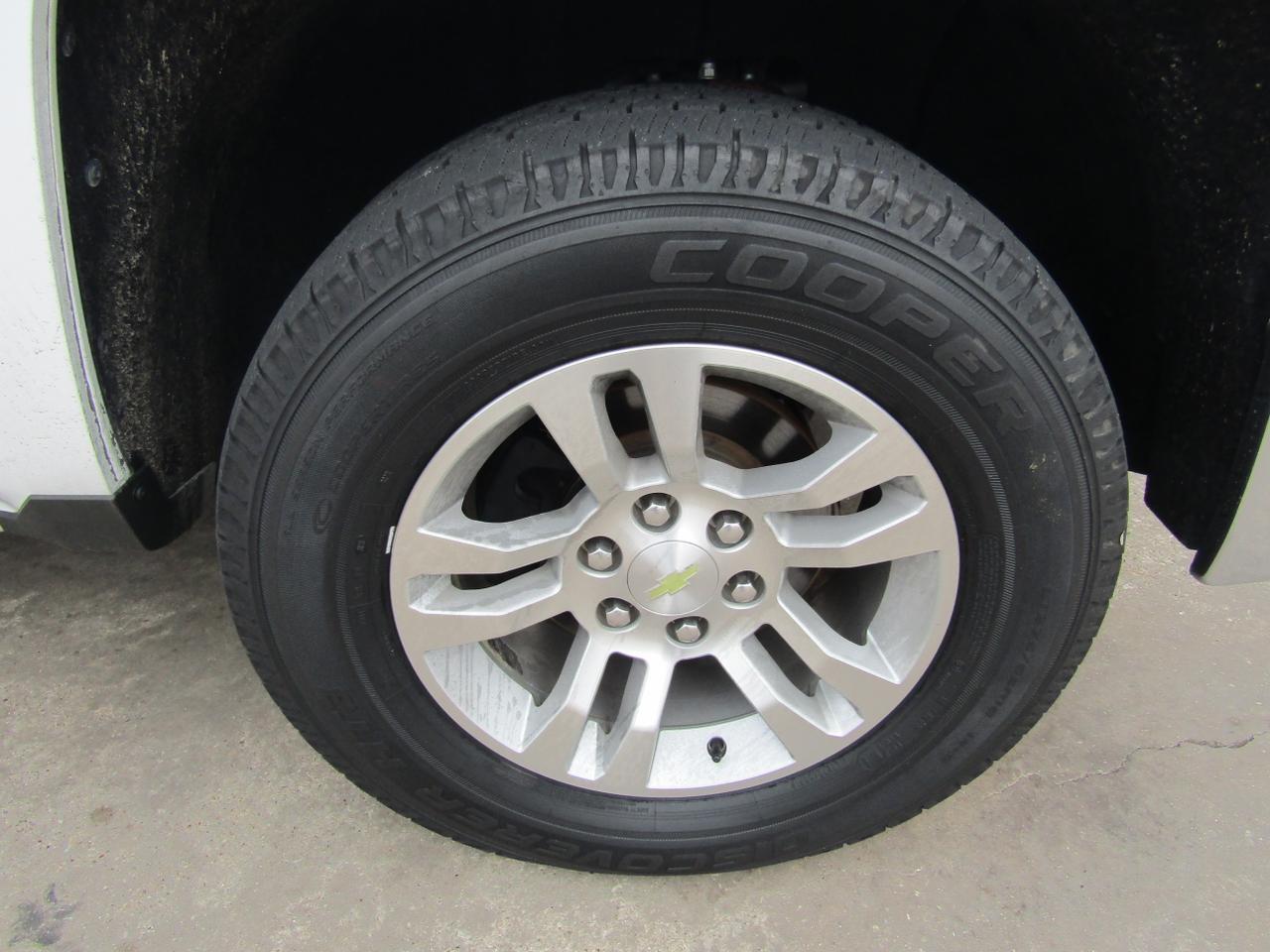 2015 Chevrolet Silverado 1500 4WD Crew Cab 143.5 LT w/1LT Grand Prairie TX