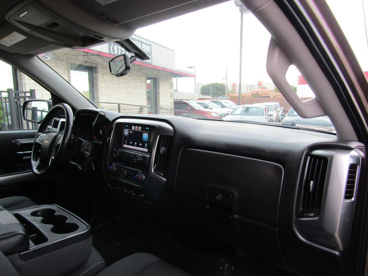 2015 Chevrolet Silverado 1500 4WD Double Cab 143.5 LT w/1LT Grand Prairie TX