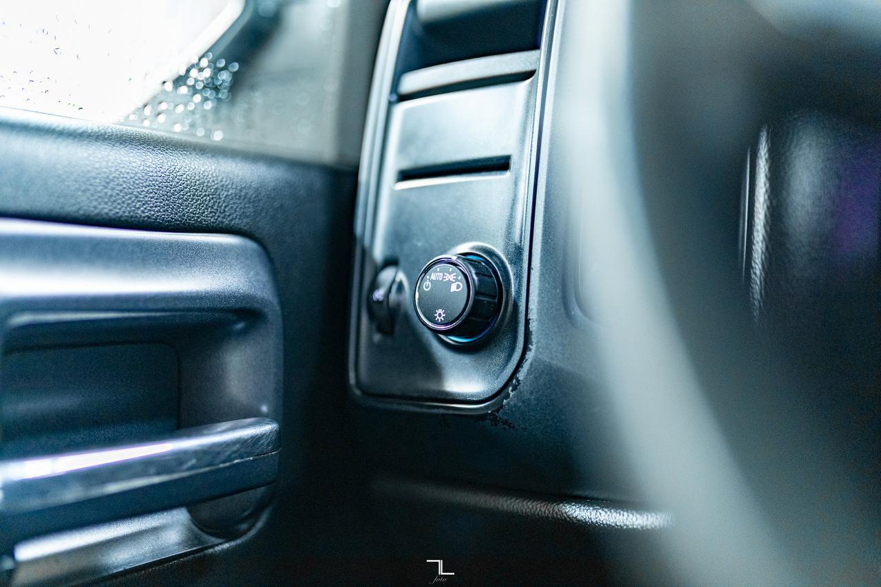 2015 Chevrolet Silverado 1500 4x2 Reg Cab WT Longbox Red Deer AB