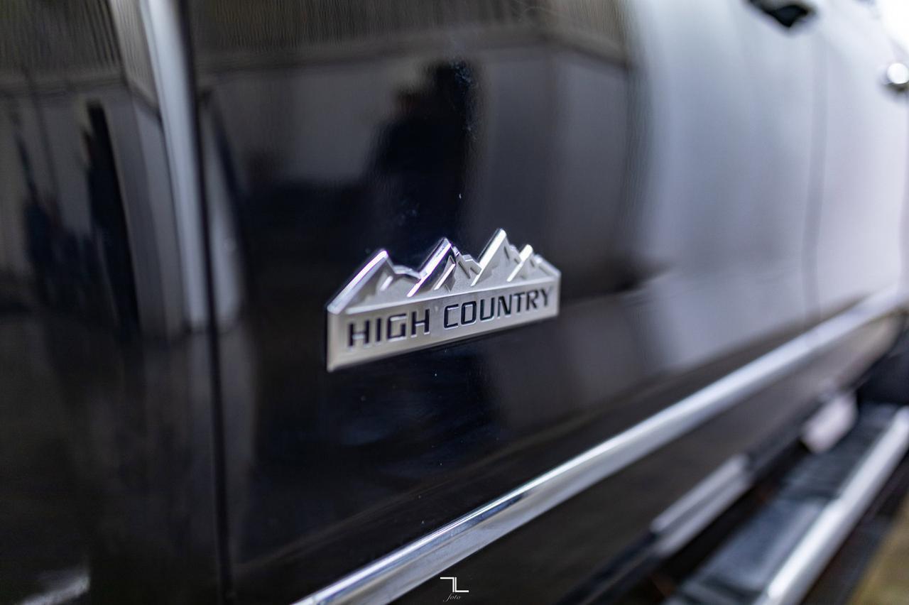 2015 Chevrolet Silverado 1500 4x4 Crew Cab High Country Leather Roof Nav BCam Red Deer AB