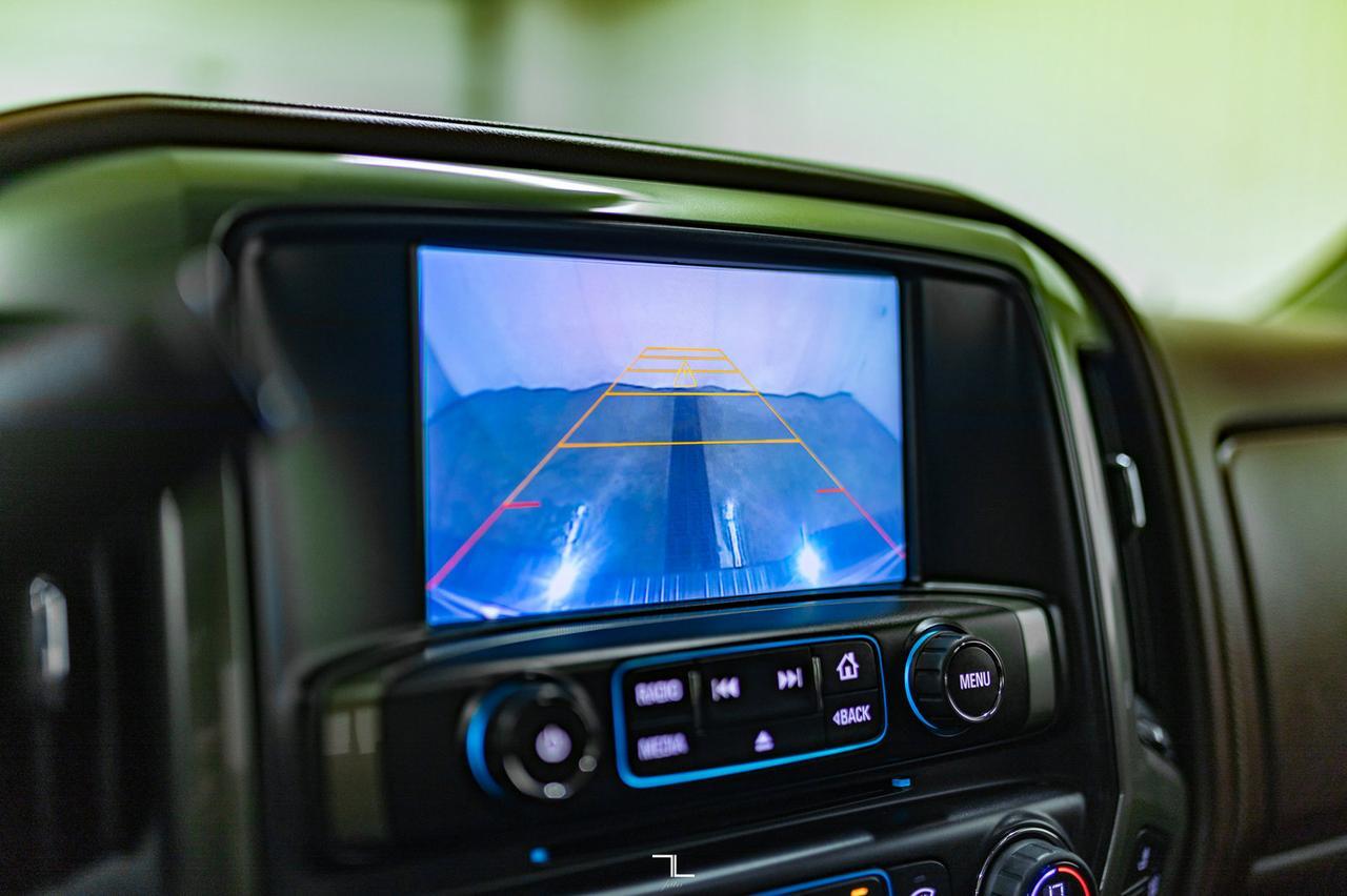 2015 Chevrolet Silverado 1500 4x4 Crew Cab High Country Leather Roof Nav BCam Red Deer AB