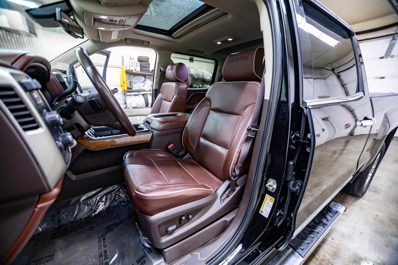 2015 Chevrolet Silverado 1500 4x4 Crew Cab High Country Leather Roof Nav BCam Red Deer AB