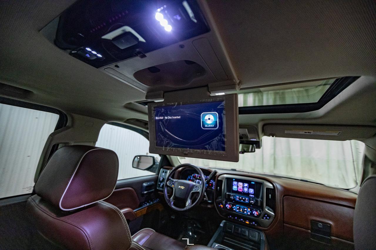 2015 Chevrolet Silverado 1500 4x4 Crew Cab High Country Leather Roof Nav Red Deer AB