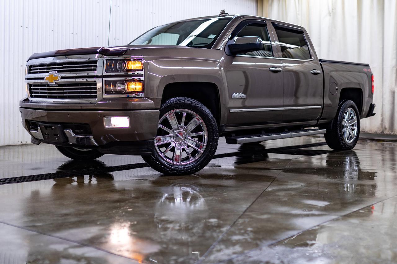 2015 Chevrolet Silverado 1500 4x4 Crew Cab High Country Leather Roof Nav Red Deer AB