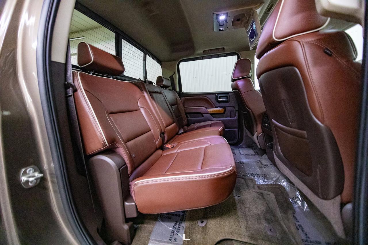 2015 Chevrolet Silverado 1500 4x4 Crew Cab High Country Leather Roof Nav Red Deer AB