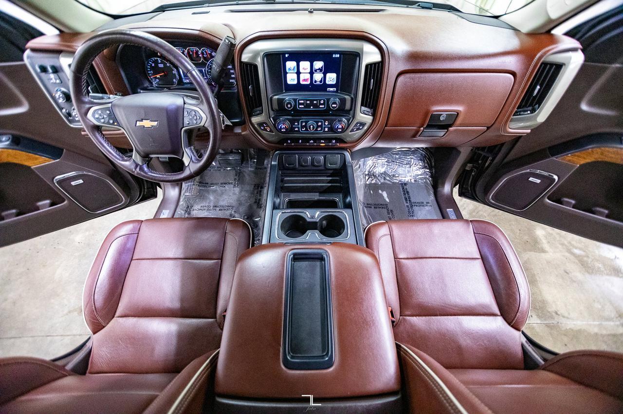 2015 Chevrolet Silverado 1500 4x4 Crew Cab High Country Leather Roof Nav Red Deer AB