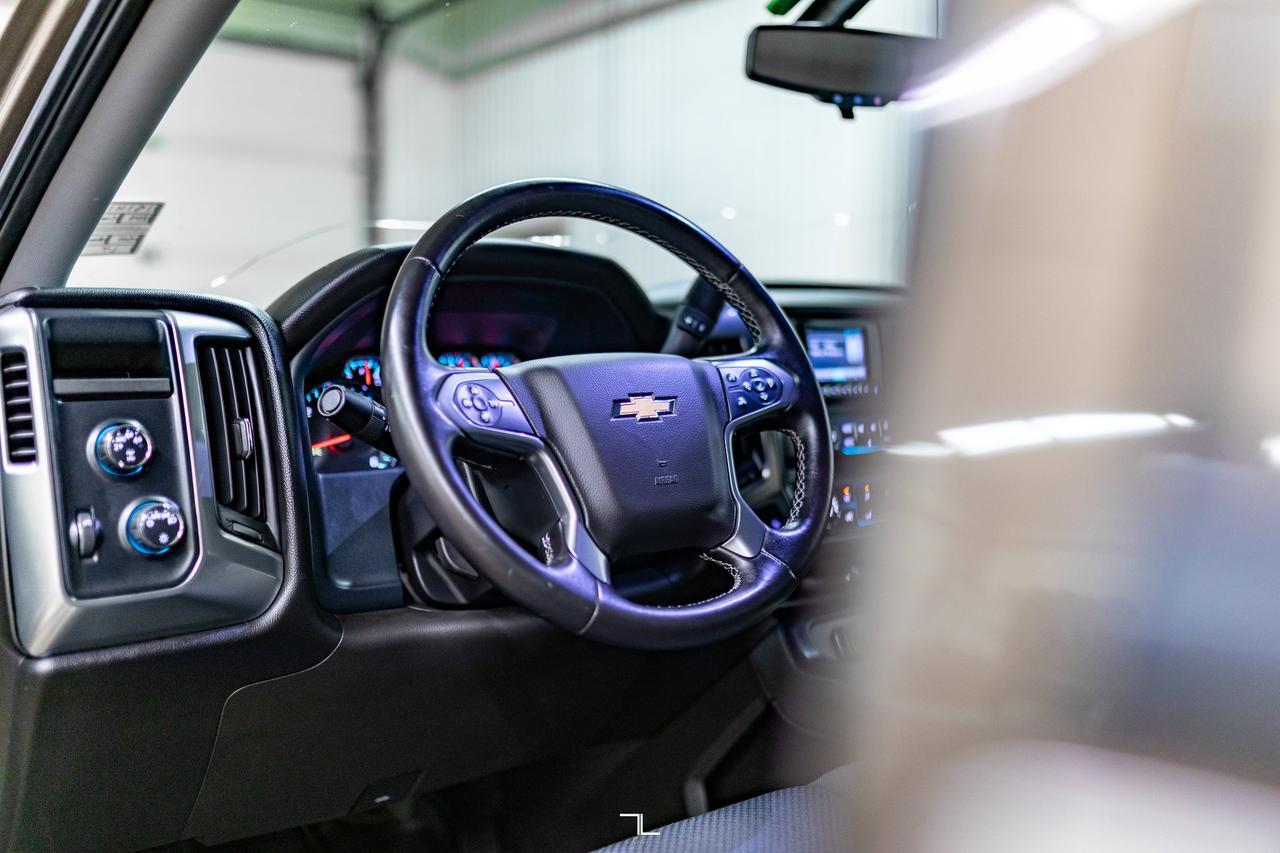 2015 Chevrolet Silverado 1500 4x4 Crew Cab LT PSeat Red Deer AB