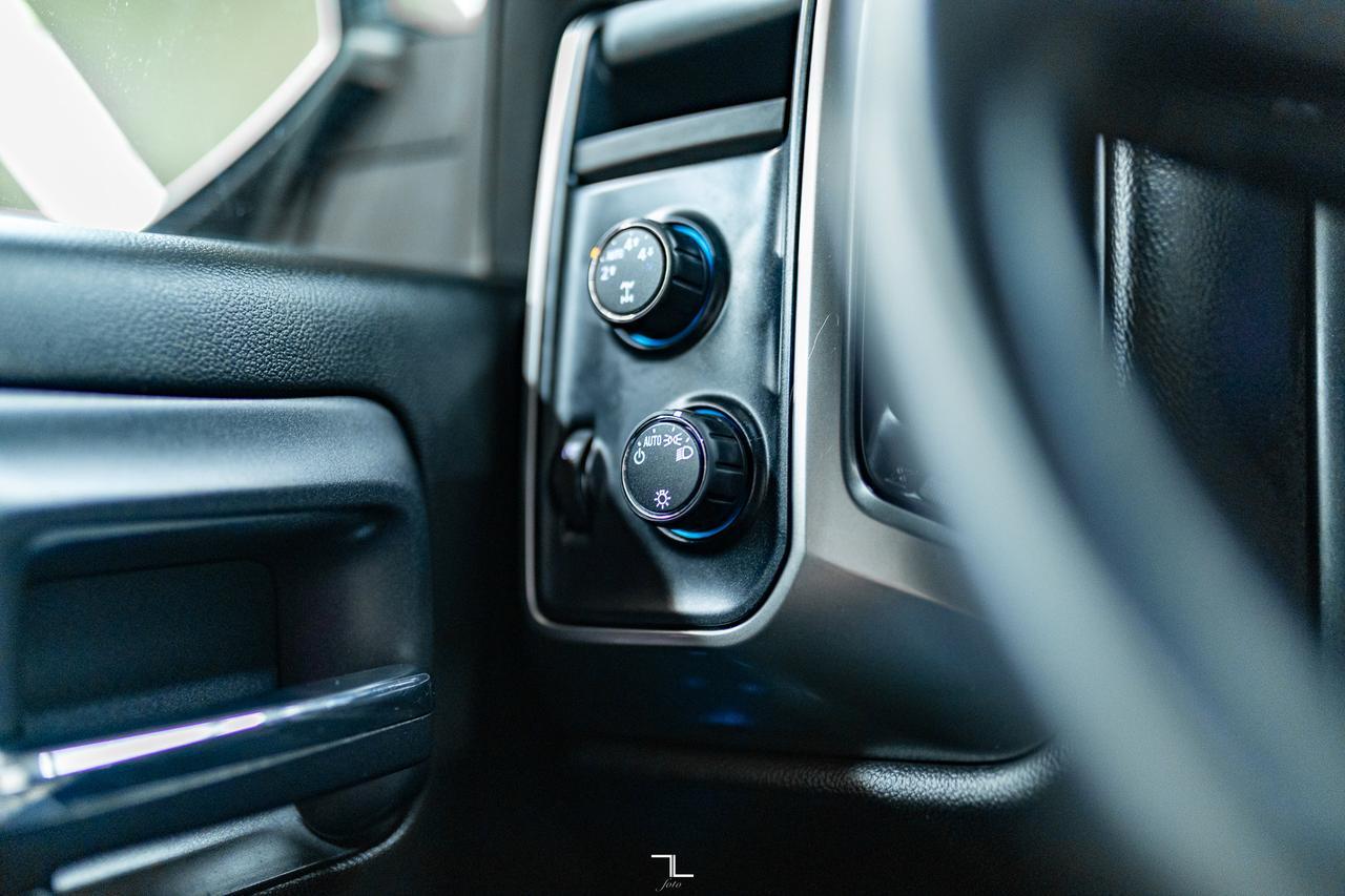 2015 Chevrolet Silverado 1500 4x4 Crew Cab LT PSeat Red Deer AB