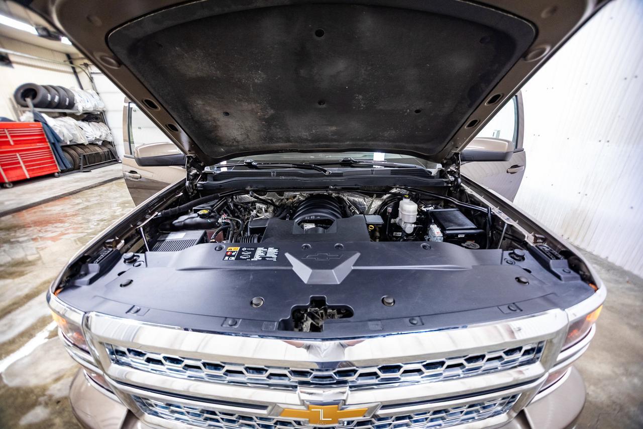 2015 Chevrolet Silverado 1500 4x4 Crew Cab LT PSeat Red Deer AB