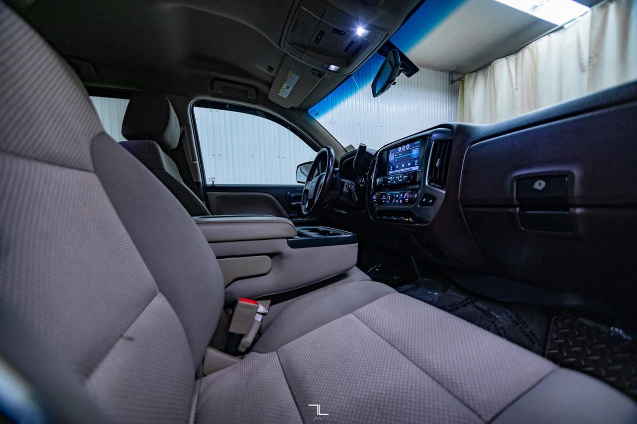 2015 Chevrolet Silverado 1500 4x4 Crew Cab LT True North BCam Heated Seats Red Deer AB