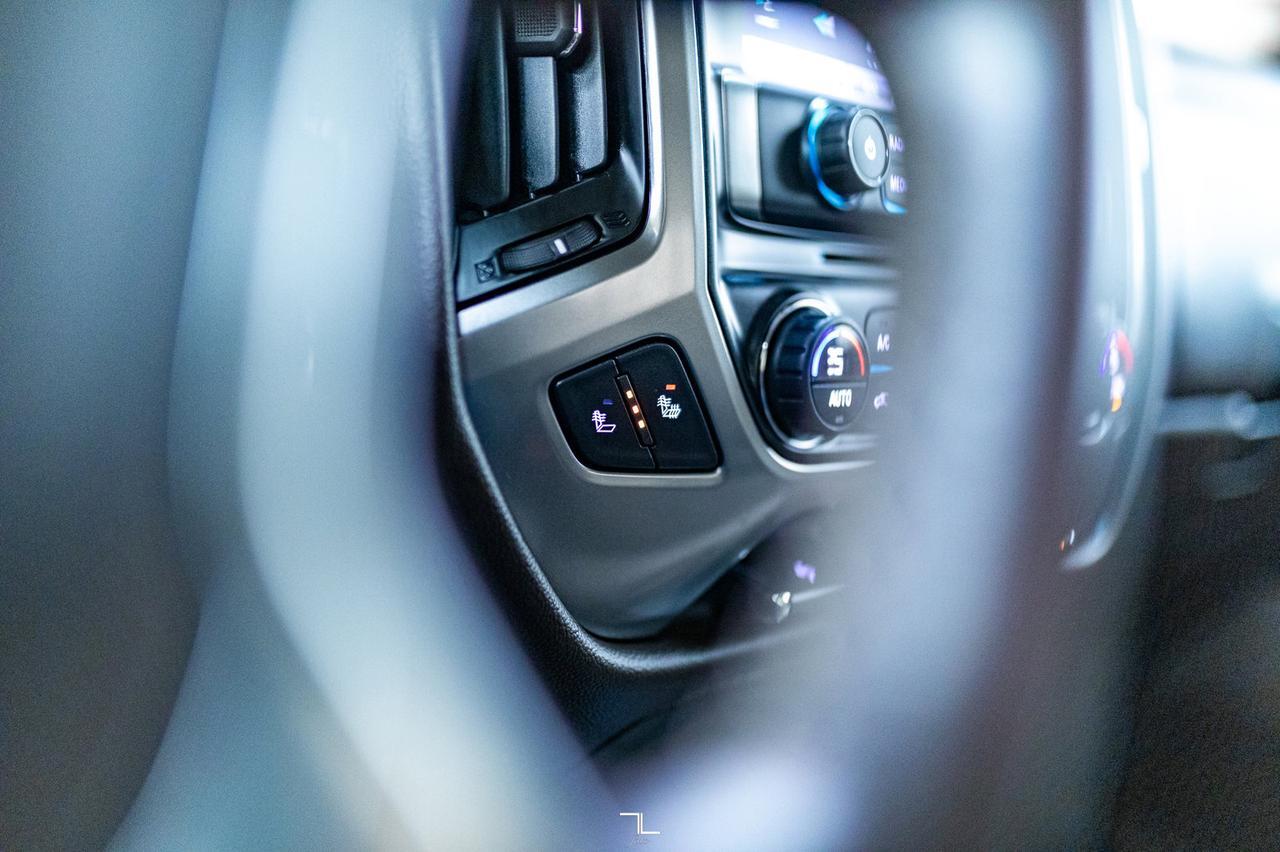 2015 Chevrolet Silverado 1500 4x4 Crew Cab LT True North BCam Heated Seats Red Deer AB