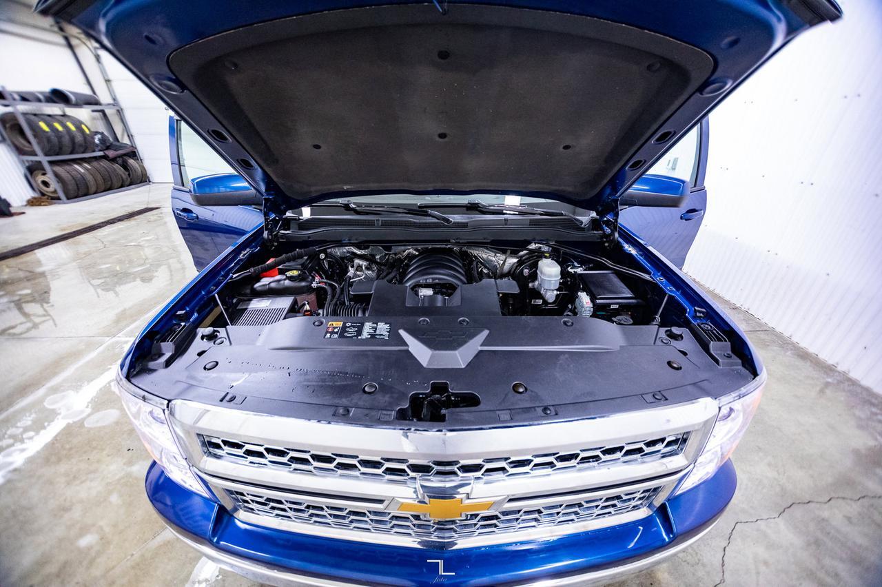 2015 Chevrolet Silverado 1500 4x4 Crew Cab LT True North BCam Heated Seats Red Deer AB