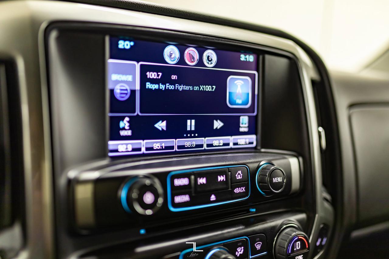 2015 Chevrolet Silverado 1500 4x4 Crew Cab LT True North BCam Heated Seats Red Deer AB