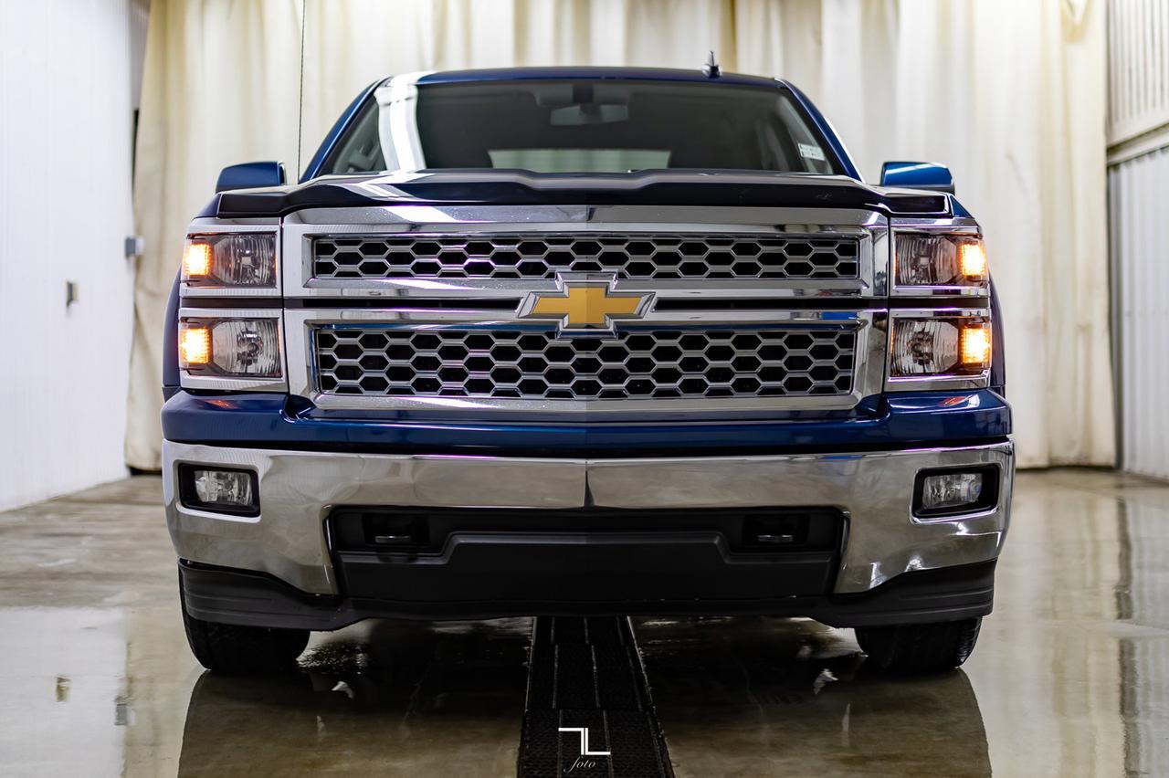 2015 Chevrolet Silverado 1500 4x4 Crew Cab LT True North BCam Heated Seats Red Deer AB