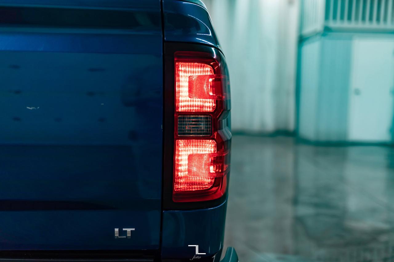 2015 Chevrolet Silverado 1500 4x4 Crew Cab LT True North BCam Heated Seats Red Deer AB