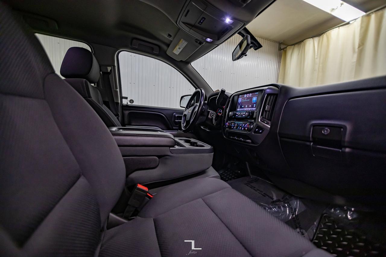 2015 Chevrolet Silverado 1500 4x4 Crew Cab LT True North BCam Heated Seats Red Deer AB