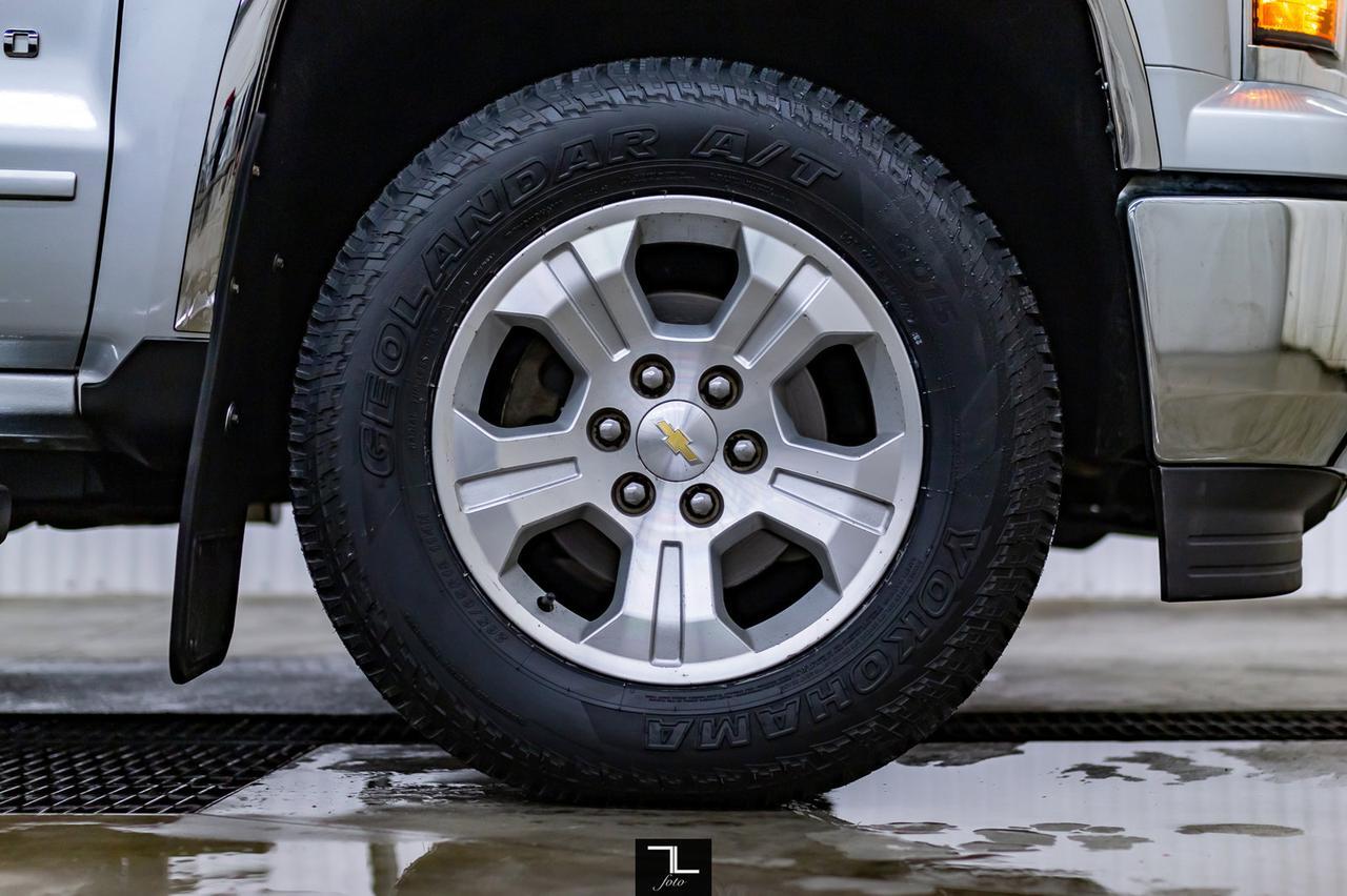 2015 Chevrolet Silverado 1500 4x4 Crew Cab LT Z71 BCam HSeat Red Deer AB