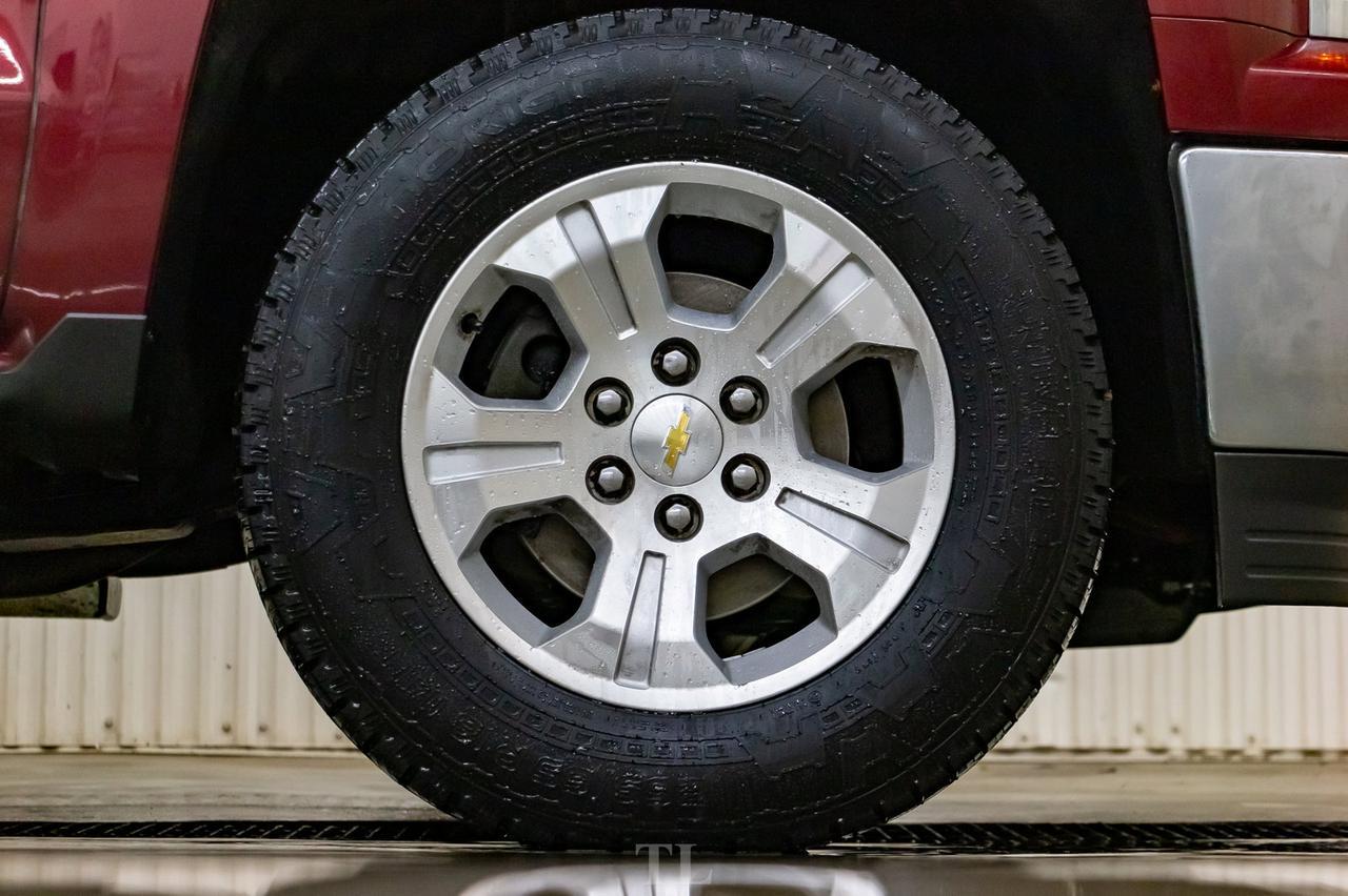 2015 Chevrolet Silverado 1500 4x4 Crew Cab LT Z71 BCam Red Deer AB