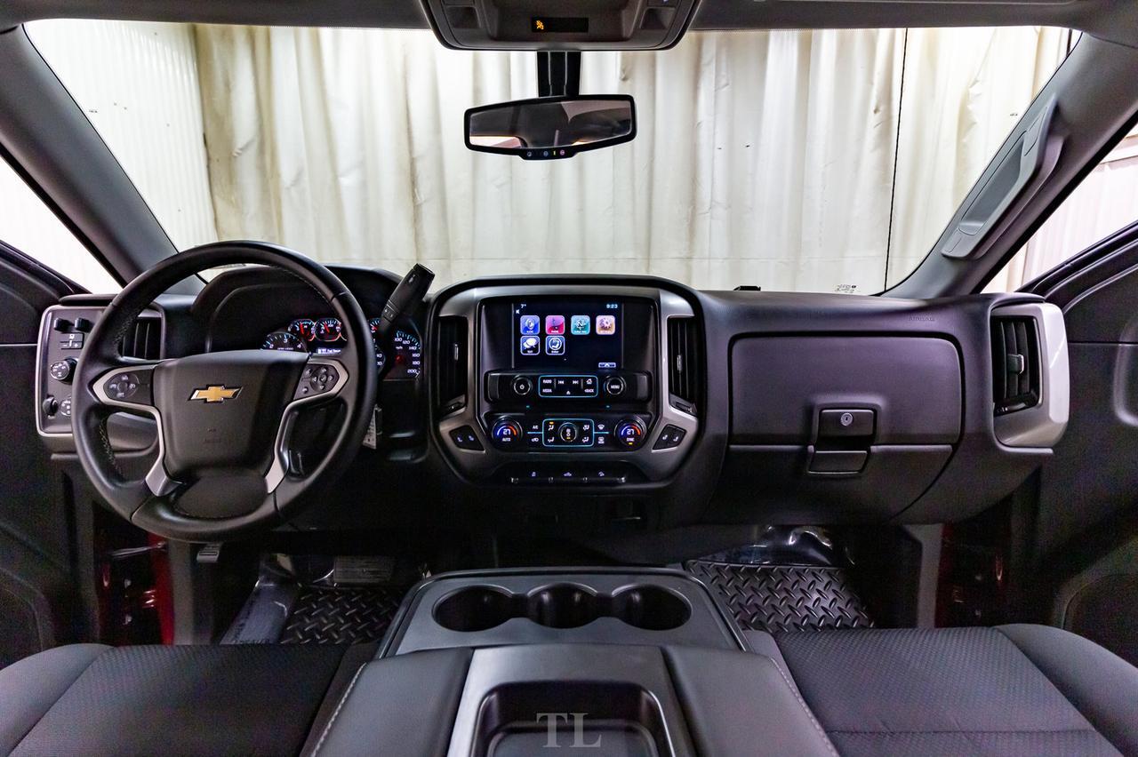 2015 Chevrolet Silverado 1500 4x4 Crew Cab LT Z71 BCam Red Deer AB