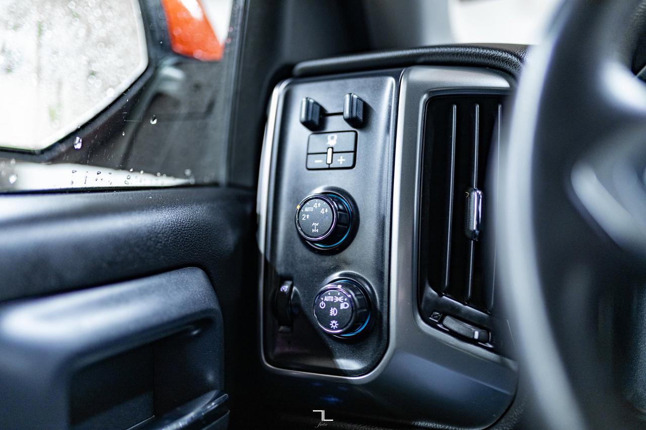 2015 Chevrolet Silverado 1500 4x4 Crew Cab LT Z71 Longbox BCam Red Deer AB