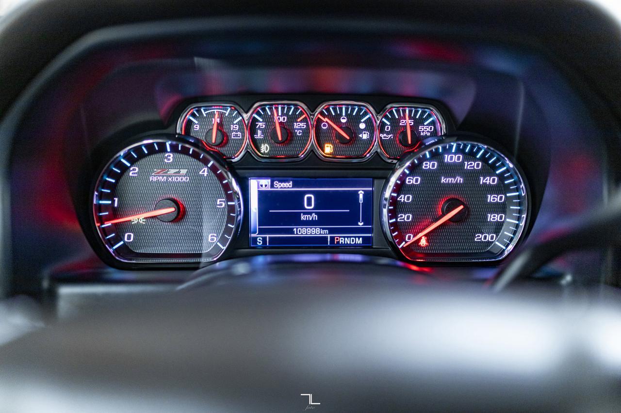 2015 Chevrolet Silverado 1500 4x4 Crew Cab LT Z71 Longbox BCam Red Deer AB