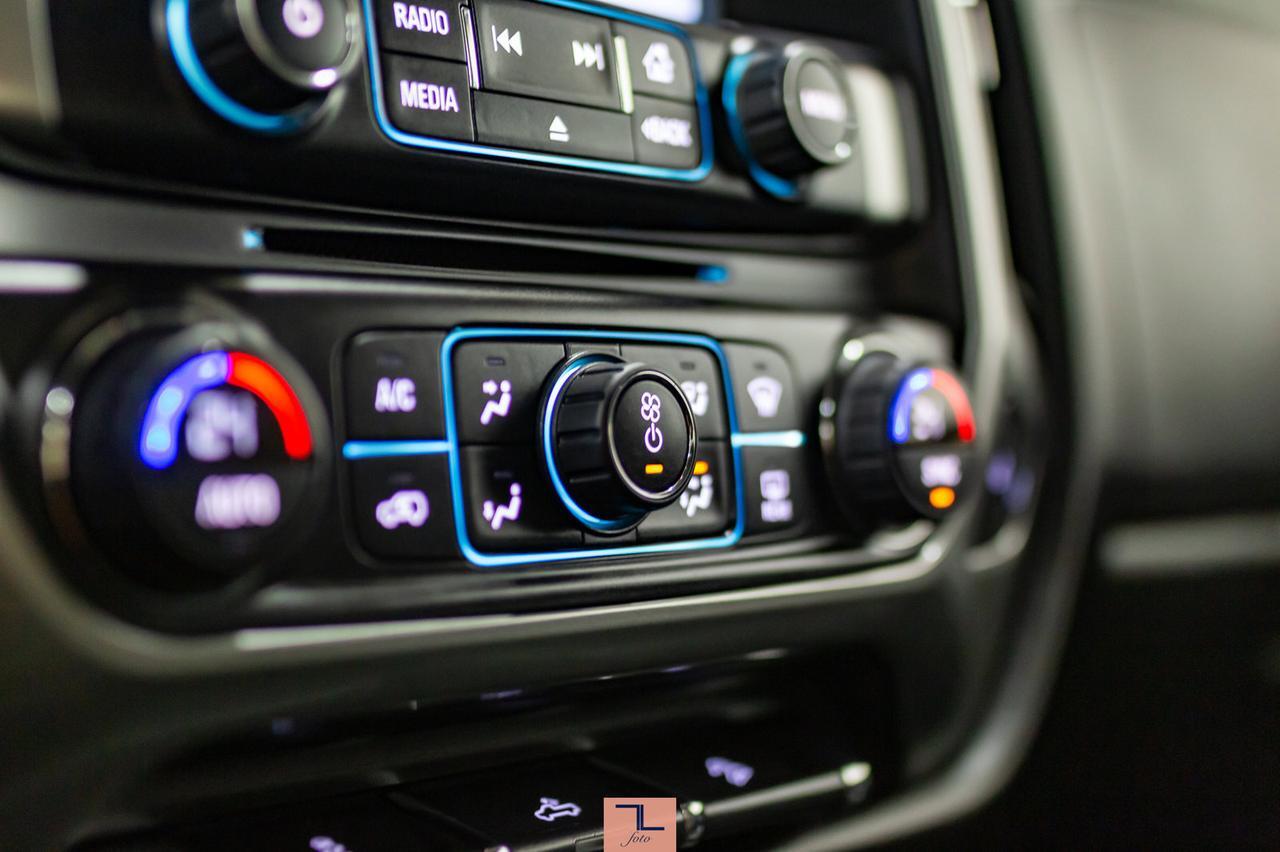 2015 Chevrolet Silverado 1500 4x4 Crew Cab LT Z71 Longbox Leather BCam Red Deer AB