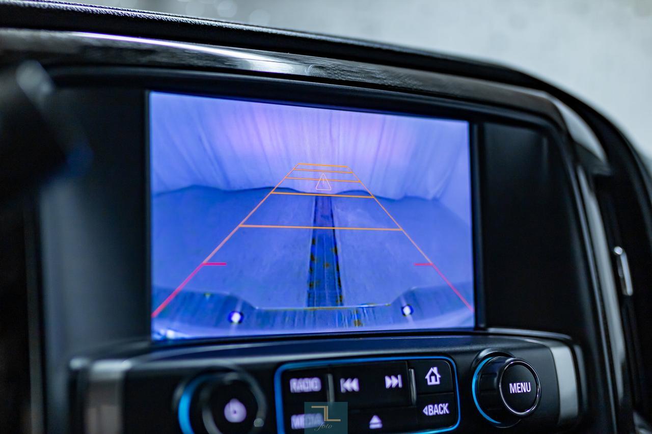 2015 Chevrolet Silverado 1500 4x4 Crew Cab LTZ GFX Ultimate Leather Roof Nav Red Deer AB