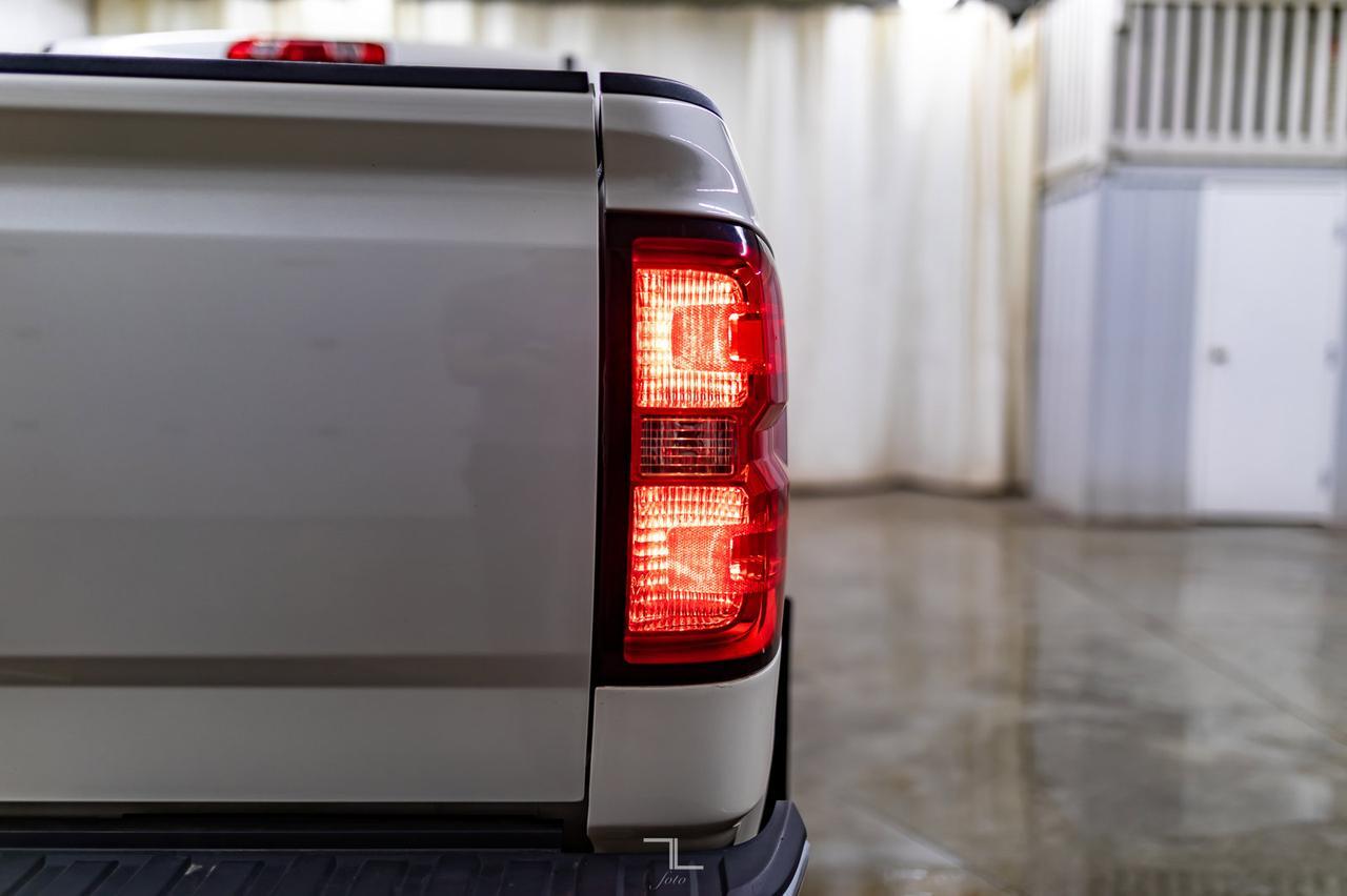 2015 Chevrolet Silverado 1500 4x4 Crew Cab LTZ Leather BCam Red Deer AB