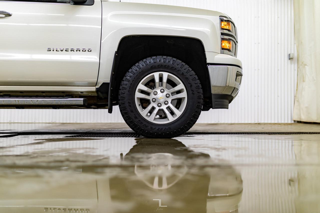 2015 Chevrolet Silverado 1500 4x4 Crew Cab LTZ Leather BCam Red Deer AB