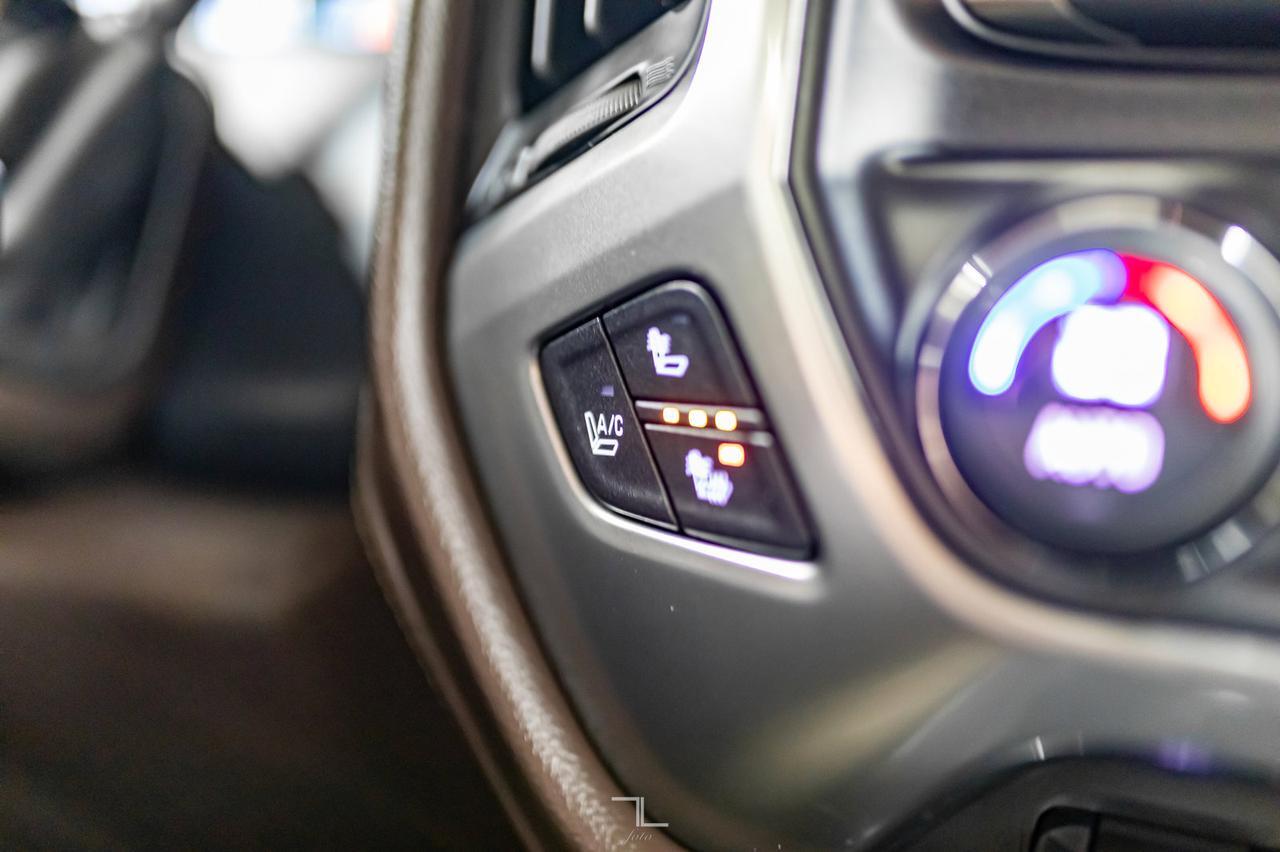 2015 Chevrolet Silverado 1500 4x4 Crew Cab LTZ Leather BCam Red Deer AB