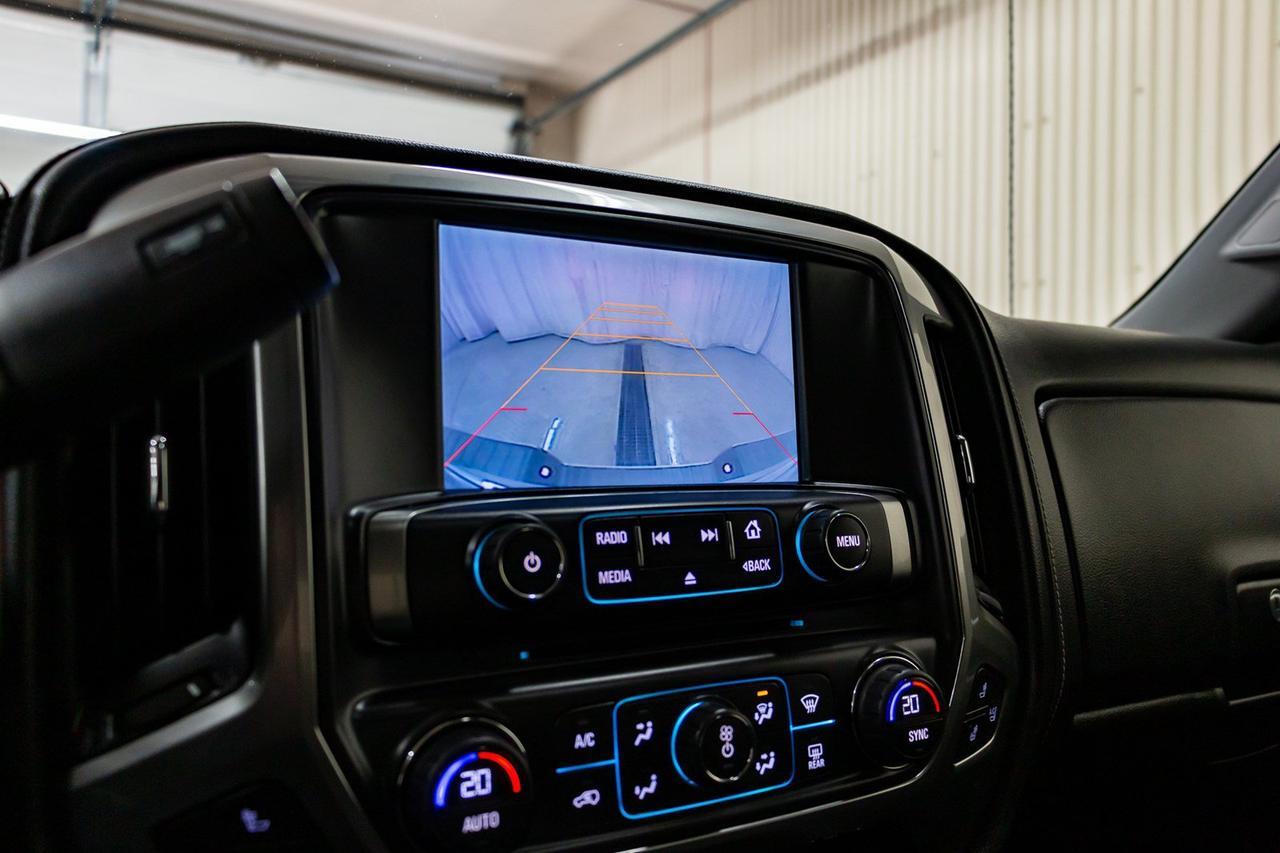 2015 Chevrolet Silverado 1500 4x4 Crew Cab LTZ Z71 Leather Roof Nav Red Deer AB
