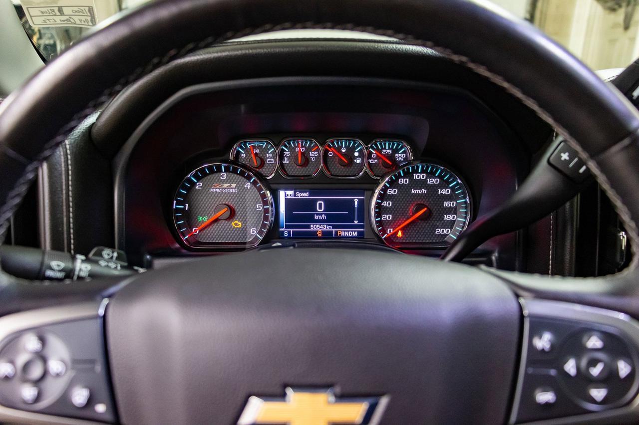 2015 Chevrolet Silverado 1500 4x4 Crew Cab LTZ Z71 Leather Roof Nav Red Deer AB