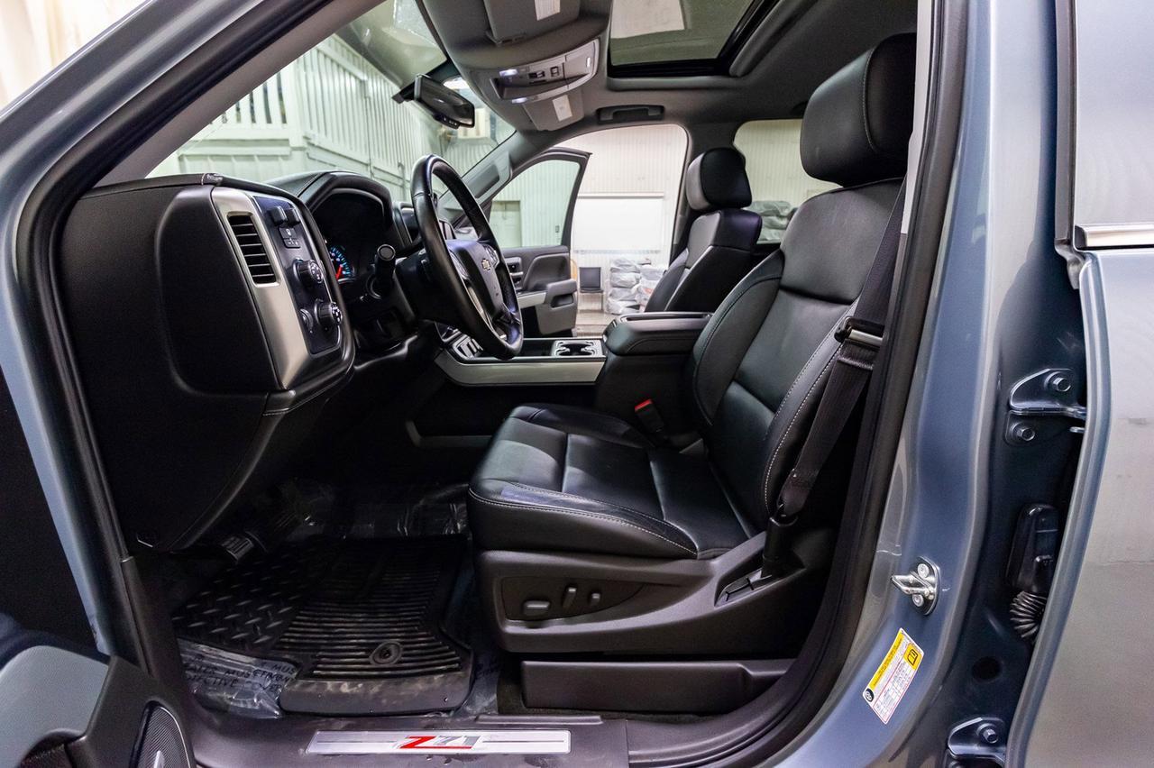 2015 Chevrolet Silverado 1500 4x4 Crew Cab LTZ Z71 Leather Roof Nav Red Deer AB