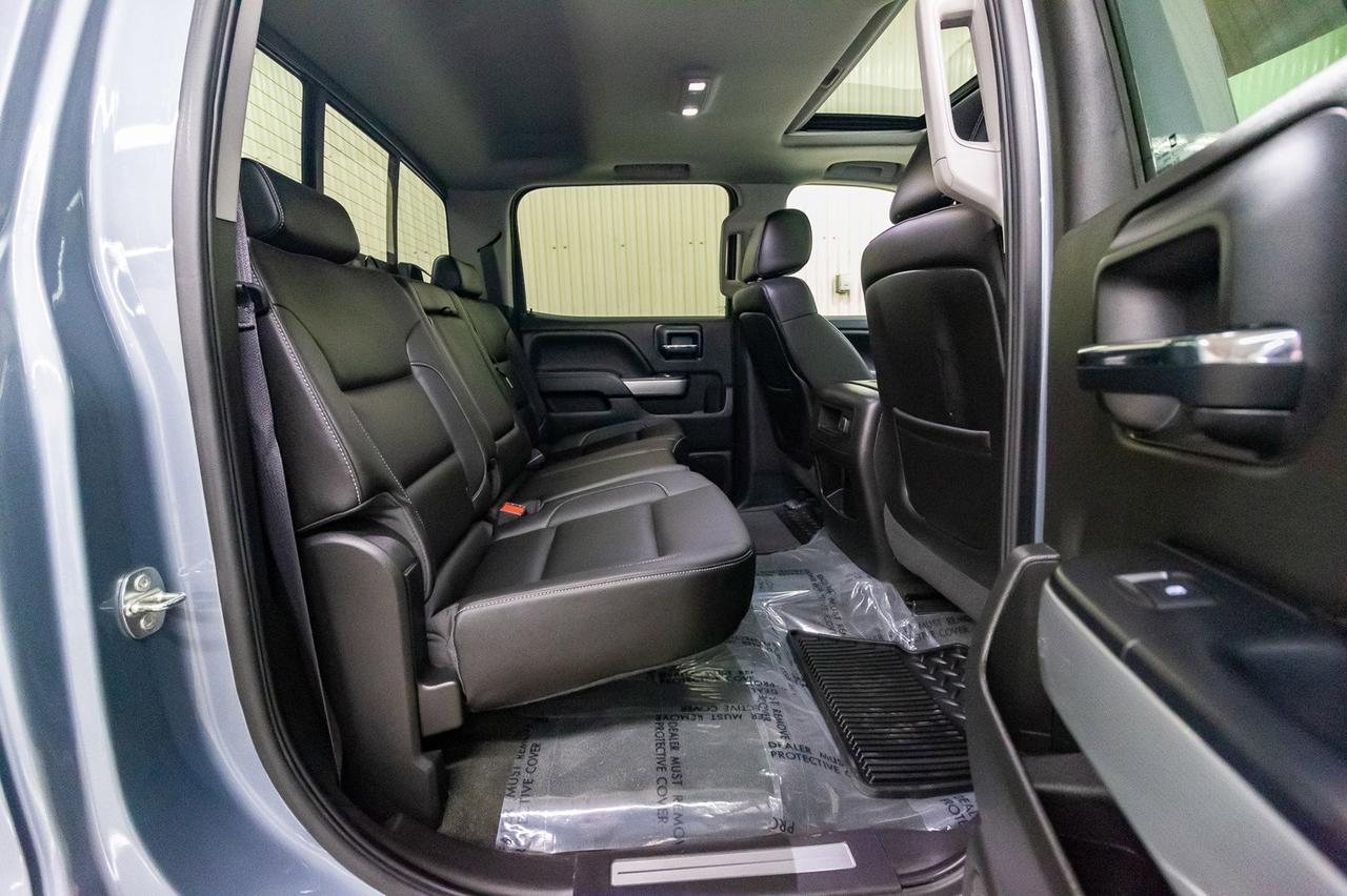 2015 Chevrolet Silverado 1500 4x4 Crew Cab LTZ Z71 Leather Roof Nav Red Deer AB