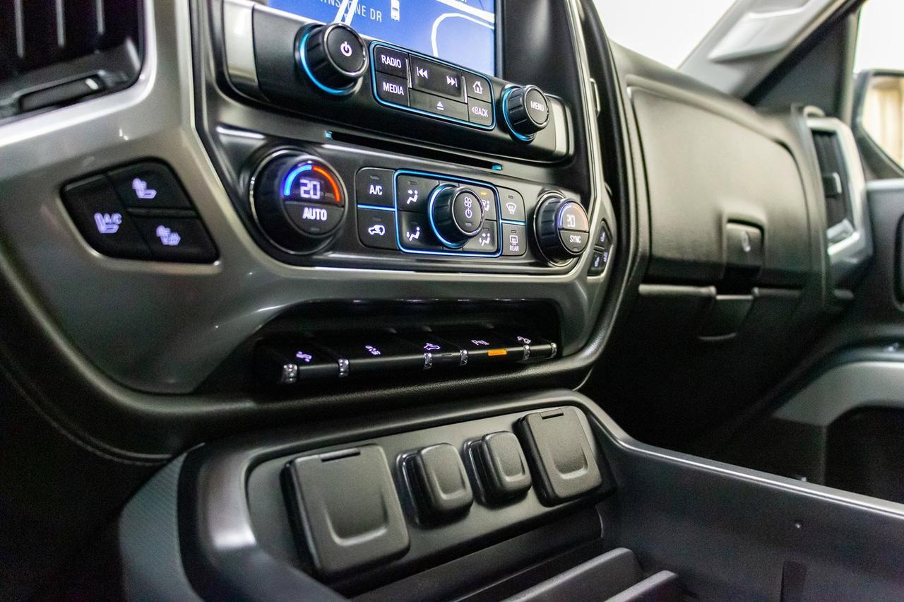 2015 Chevrolet Silverado 1500 4x4 Crew Cab LTZ Z71 Leather Roof Nav Red Deer AB